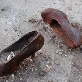 Cipők a Duna-parton Budapest - Egyéb