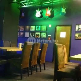 Classic Rock Coffee Budapest - Belső