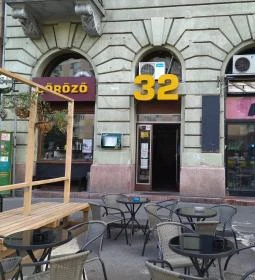 Club 32 Söröző