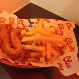 Clucky's , Budapest - Étel/ital
