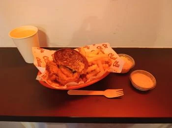 Clucky's Budapest