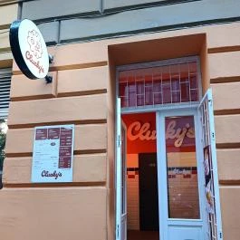 Clucky's , Budapest - Külső kép
