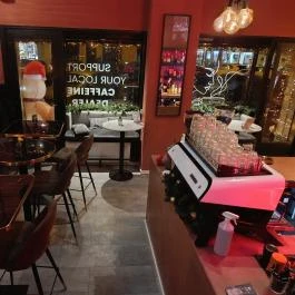 Co.Co. Coffees & Cocktails, Budapest - Belső