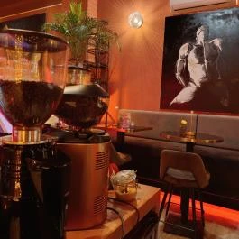 Co.Co. Coffees & Cocktails, Budapest - Belső