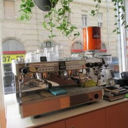 Co'phi, Budapest - Egyéb