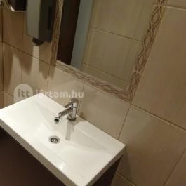 Coffee & More Kávézó, Budapest - Mosdó