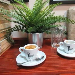 Coffee New Wave - Specialty Coffee & More Budapest - Étel/ital