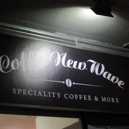 Coffee New Wave - Specialty Coffee & More Budapest - Külső kép