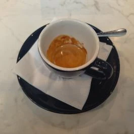 Coffee Roy - Allee Budapest - Étel/ital