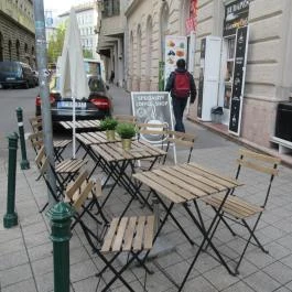 Coffee Stand Gutenberg Budapest - Egyéb