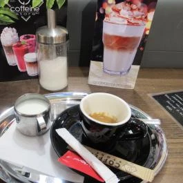 Coffeine Store & Co. - Árkád Budapest - Étel/ital