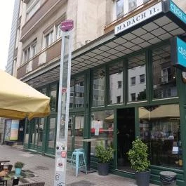 Color bar & bistro Budapest - Külső kép