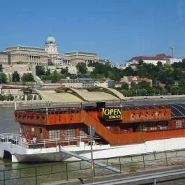BOATanic Terrace & Bar Budapest - Külső kép