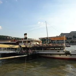 BOATanic Terrace & Bar Budapest - Külső kép