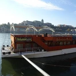 BOATanic Terrace & Bar Budapest - Külső kép