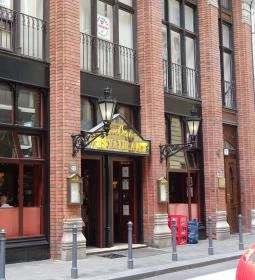 Comme Chez Soi Étterem