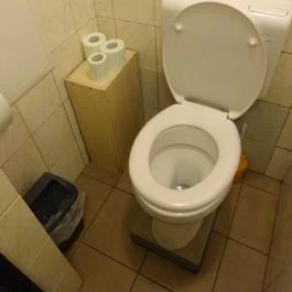 Contrast Budapest - Mosdó