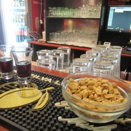 Control Pub Budapest - Étel/ital