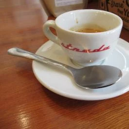 Coop Roastery & Specialty Coffee Budapest - Étel/ital