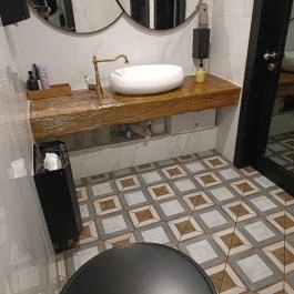 Cork Breakfast & Wine Budapest - Mosdó