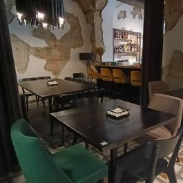 Cork Breakfast & Wine Budapest - Belső