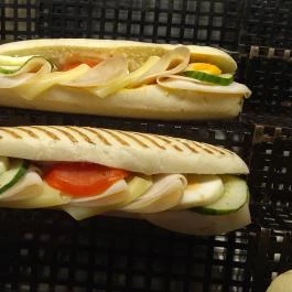 Cortesi - Mammut II. Budapest - Étel/ital