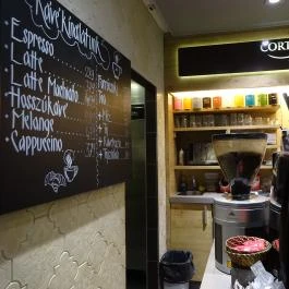 Cortesi - Westend City Center Budapest - Belső