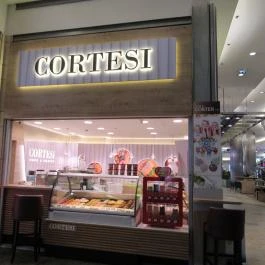 Cortesi - Westend City Center Budapest - Külső kép