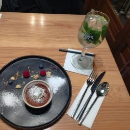 Corvin Gastropub Budapest - Étel/ital