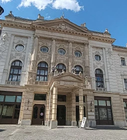 Corvin Kávézó