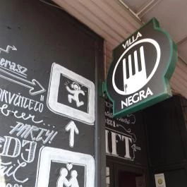 Corvintető - Corvin Club Budapest - Külső kép