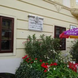 Corvinus Étterem Sopron - Külső kép