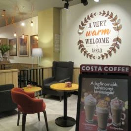 Costa Coffee - Árkád Budapest - Belső