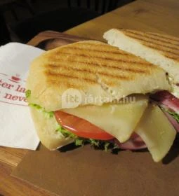 Costa Coffee - Deák Ferenc tér