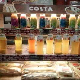 Costa Coffee - Westend City Center Budapest - Belső
