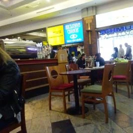 Costa Coffee - Westend City Center Budapest - Belső