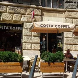 Costa Coffee - Zrínyi utca Budapest - Külső kép