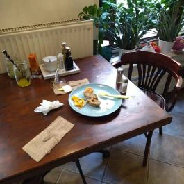 Cosy Café Budapest - Étel/ital