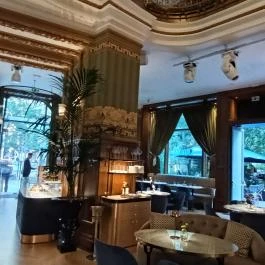 Cova Budapest - Matild Palace Budapest - Belső