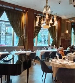 Cova Budapest - Matild Palace