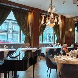 Cova Budapest - Matild Palace Budapest - Belső