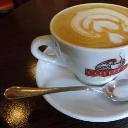 Coyote Coffee & Deli, Budapest - Étel/ital