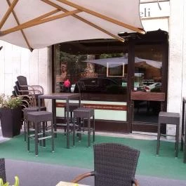 Coyote Coffee & Deli, Budapest - Belső