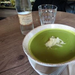 Coyote Coffee & Deli, Budapest - Étel/ital