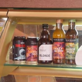 Coyote Coffee & Deli, Budapest - Étel/ital