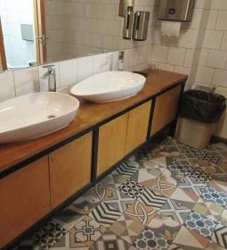 Stifler Beerhouse & Kitchen (korábban Craft Head Brewpub)