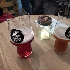 Crafty Bar Budapest - Étel/ital