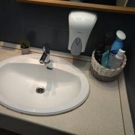 Crafty Café Budapest - Mosdó