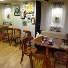 Créme Cup Café - Alexandra Könyvesház Budapest - Belső