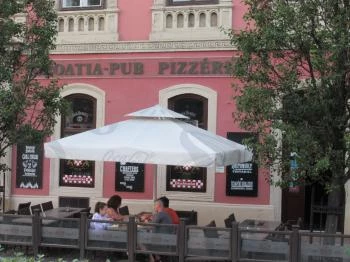 Croatia Pub & Pizzéria Sopron